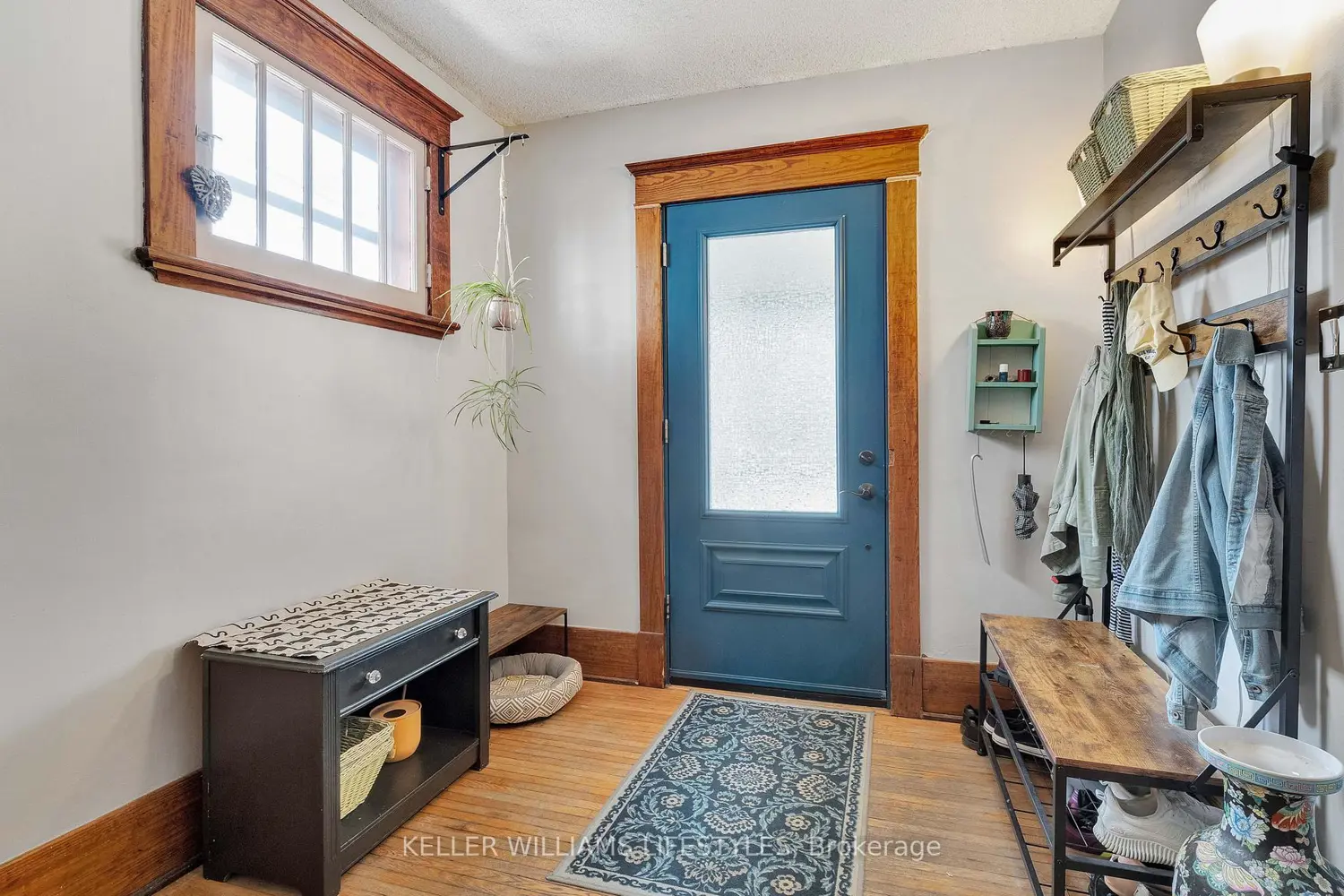 5 Cove Road photo 3