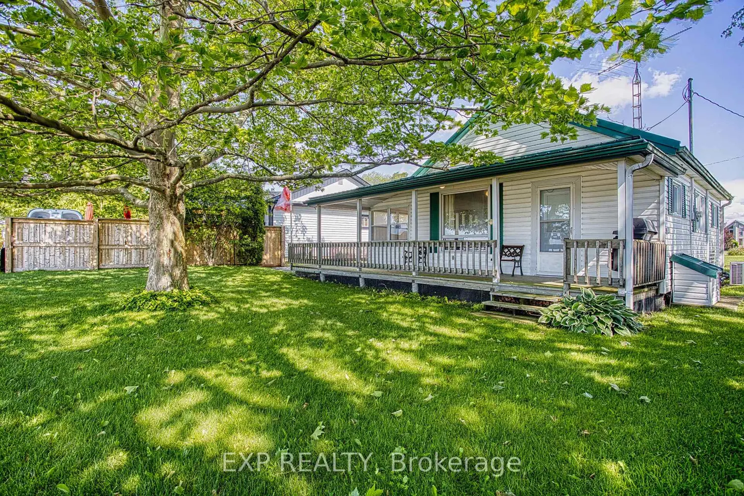 15 Horseshoe Bay Road photo 2