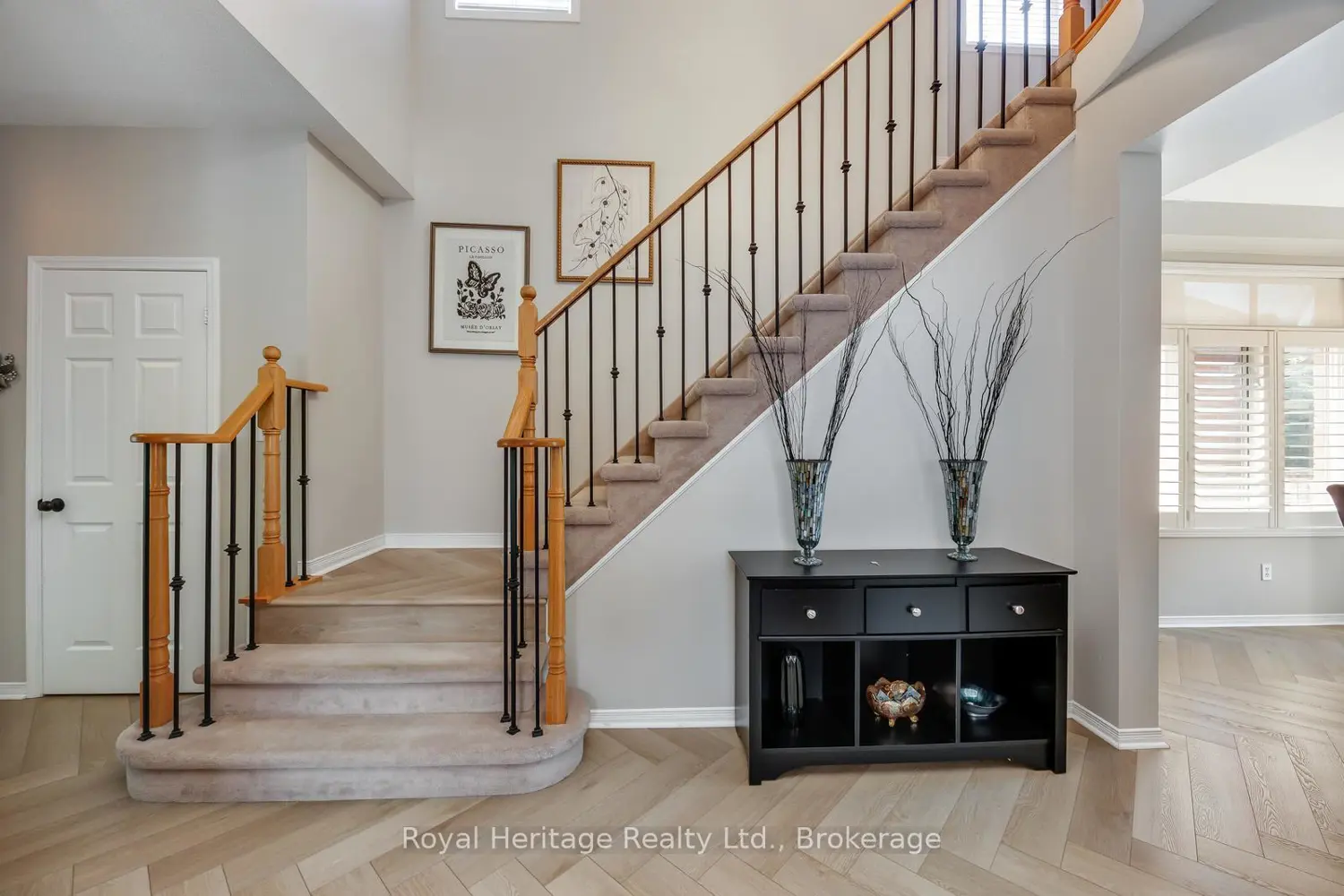 6 Goodall Crescent photo 5