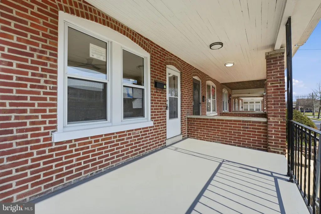 2201 N Locust Street, Wilmington, DE 19802