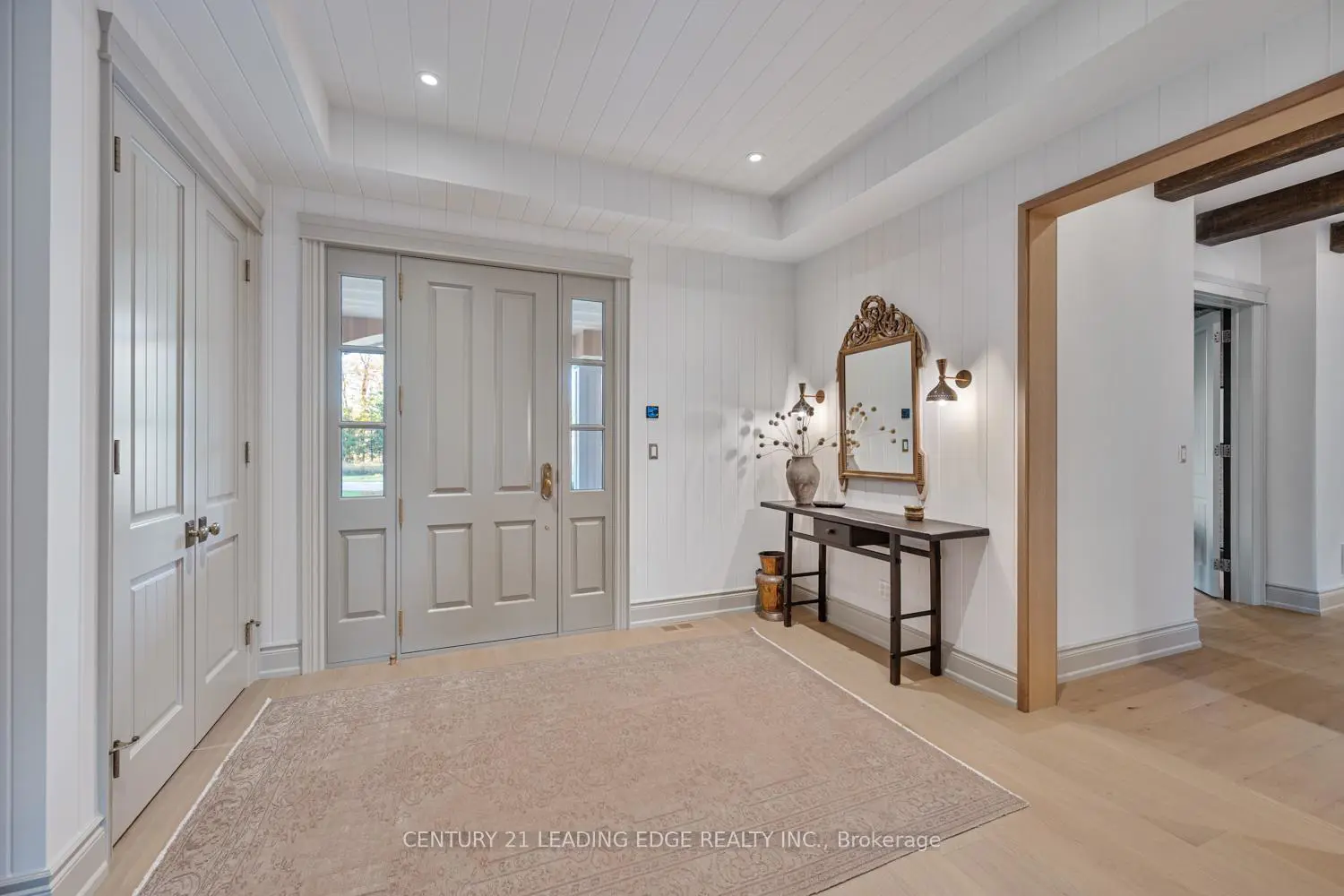 43 Newton Reed Crescent photo 2