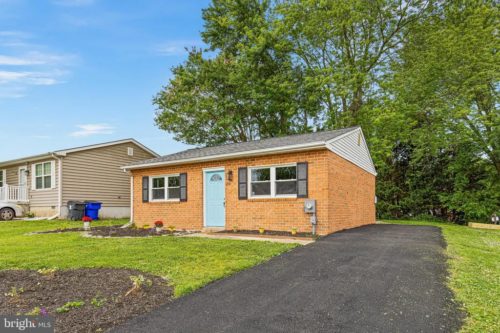20 Opus Drive, Newark, DE 19702