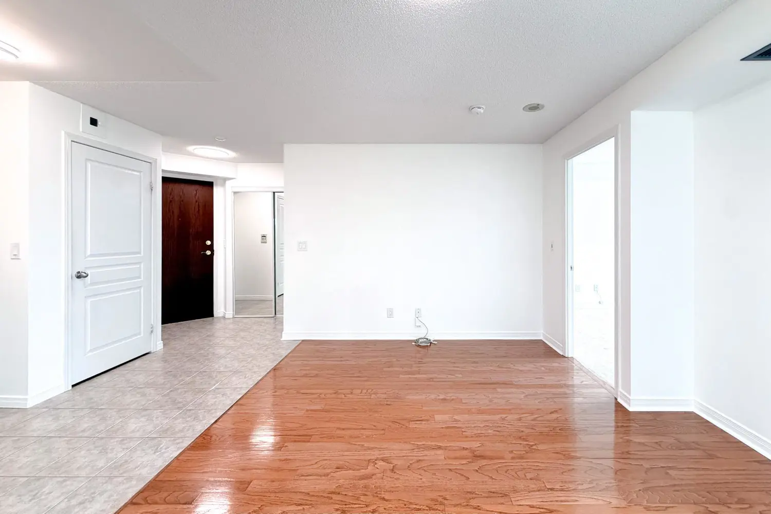 2545 Erin Centre Boulevard 509 photo 5