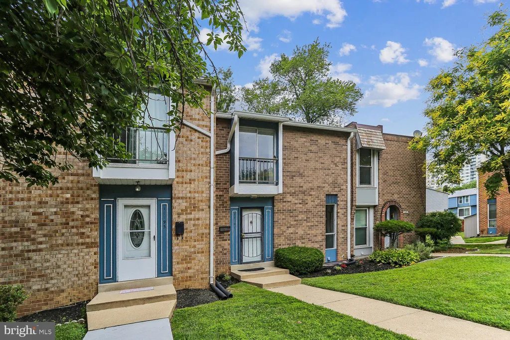 11191 Columbia Pike Unit 41, Silver Spring, MD 20901 photo 2