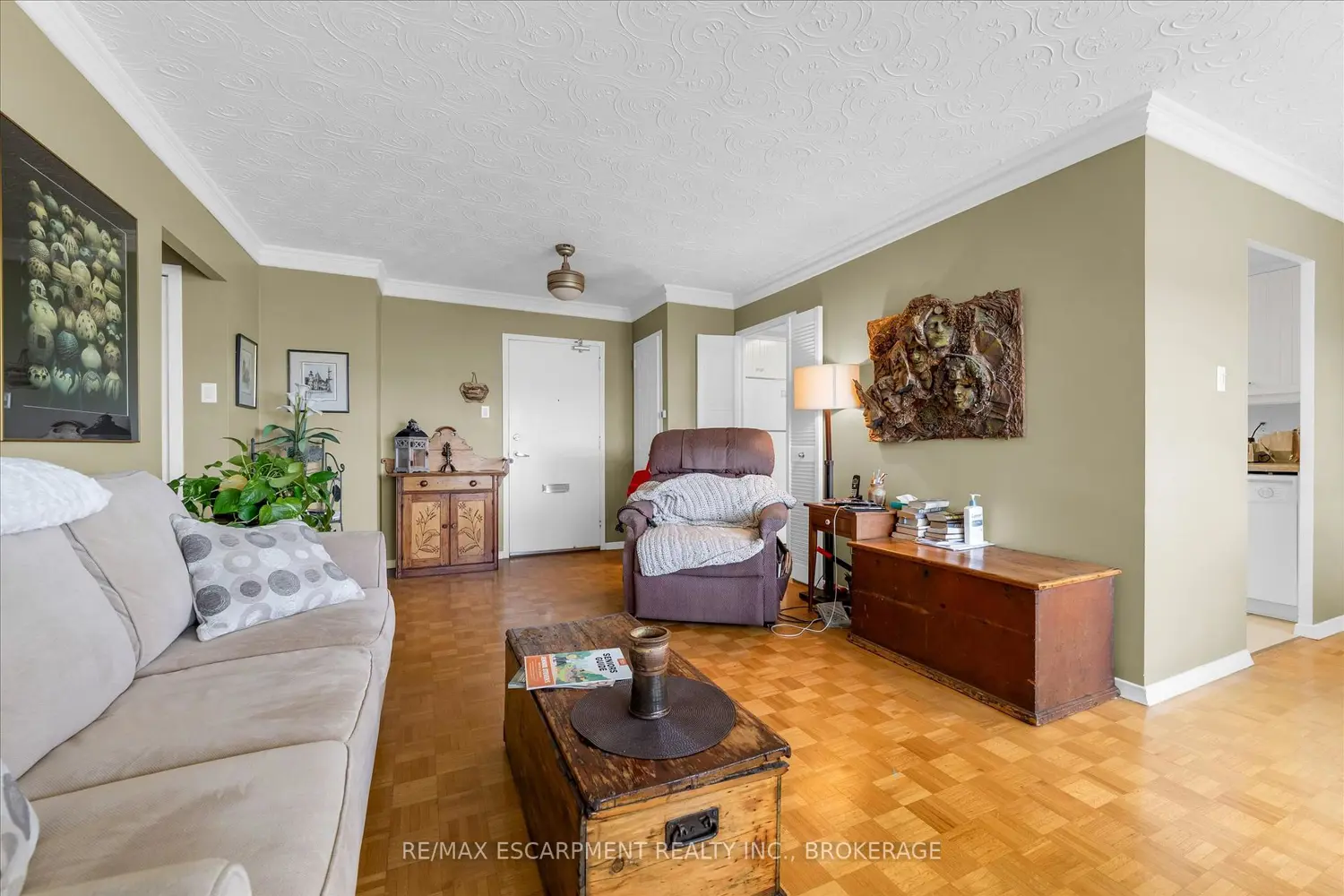 35 Towering Heights Boulevard 1007 photo 3