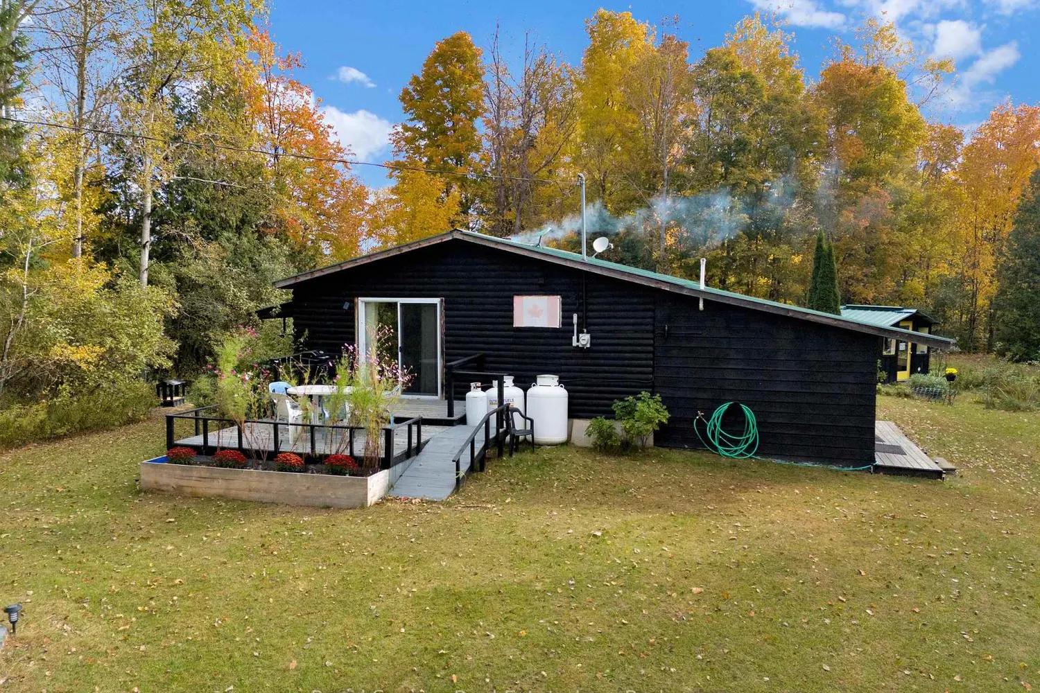 1204 Pigeon Creek Road photo 4