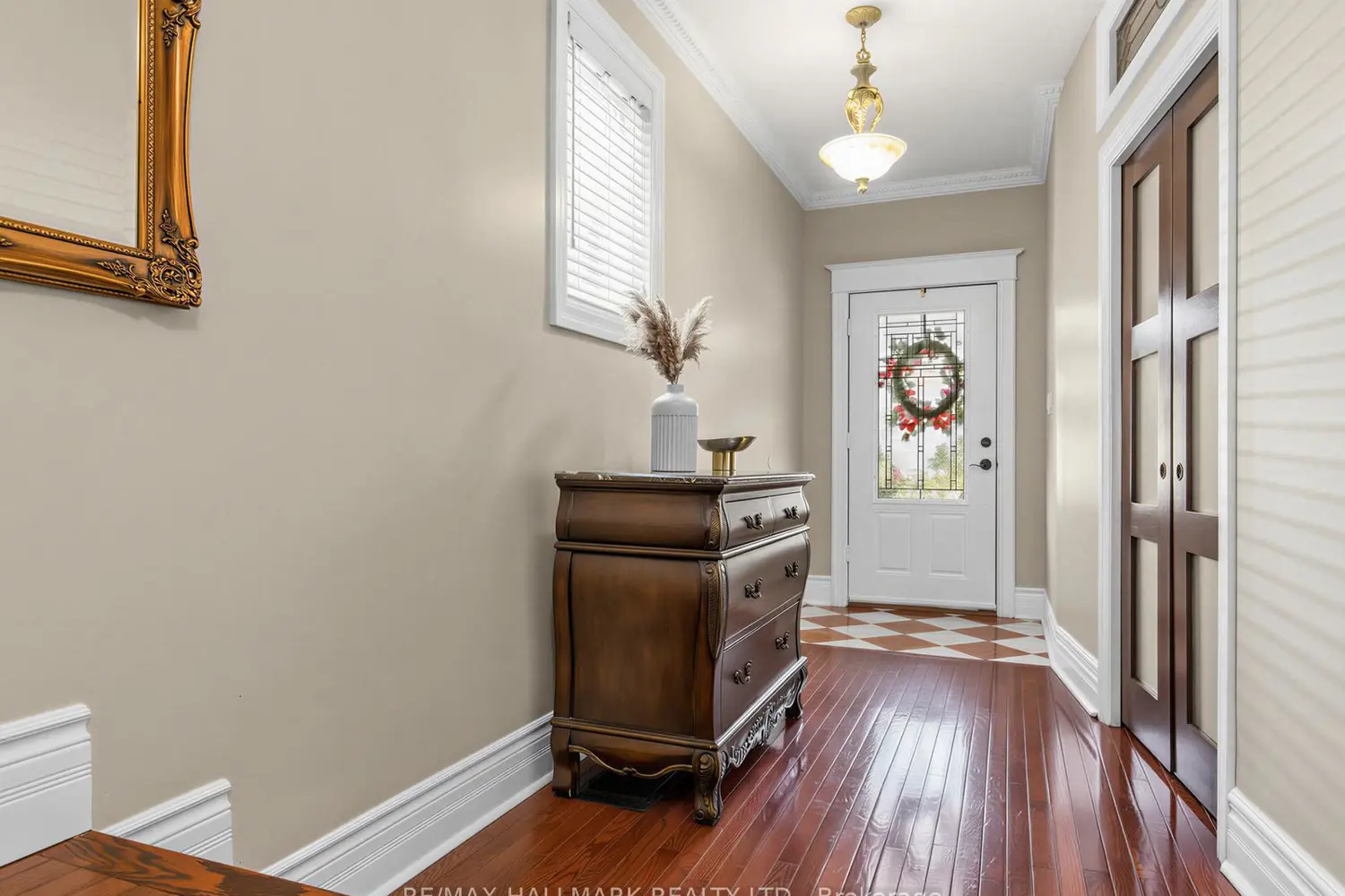 239 Torrens Avenue photo 2