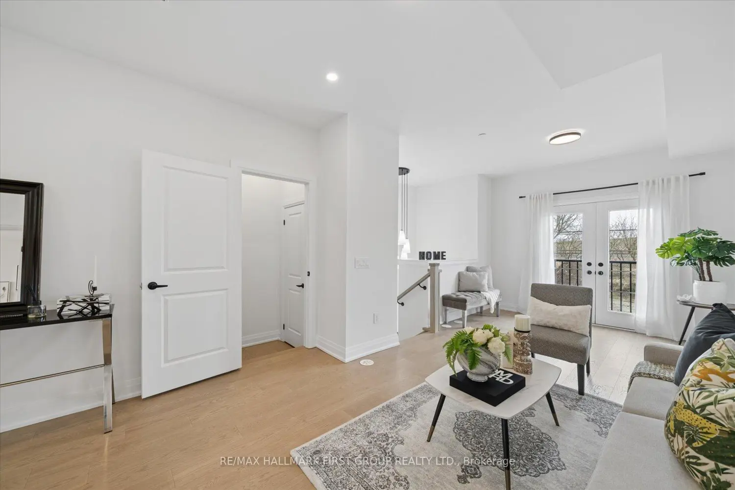67 Marret Lane photo 4