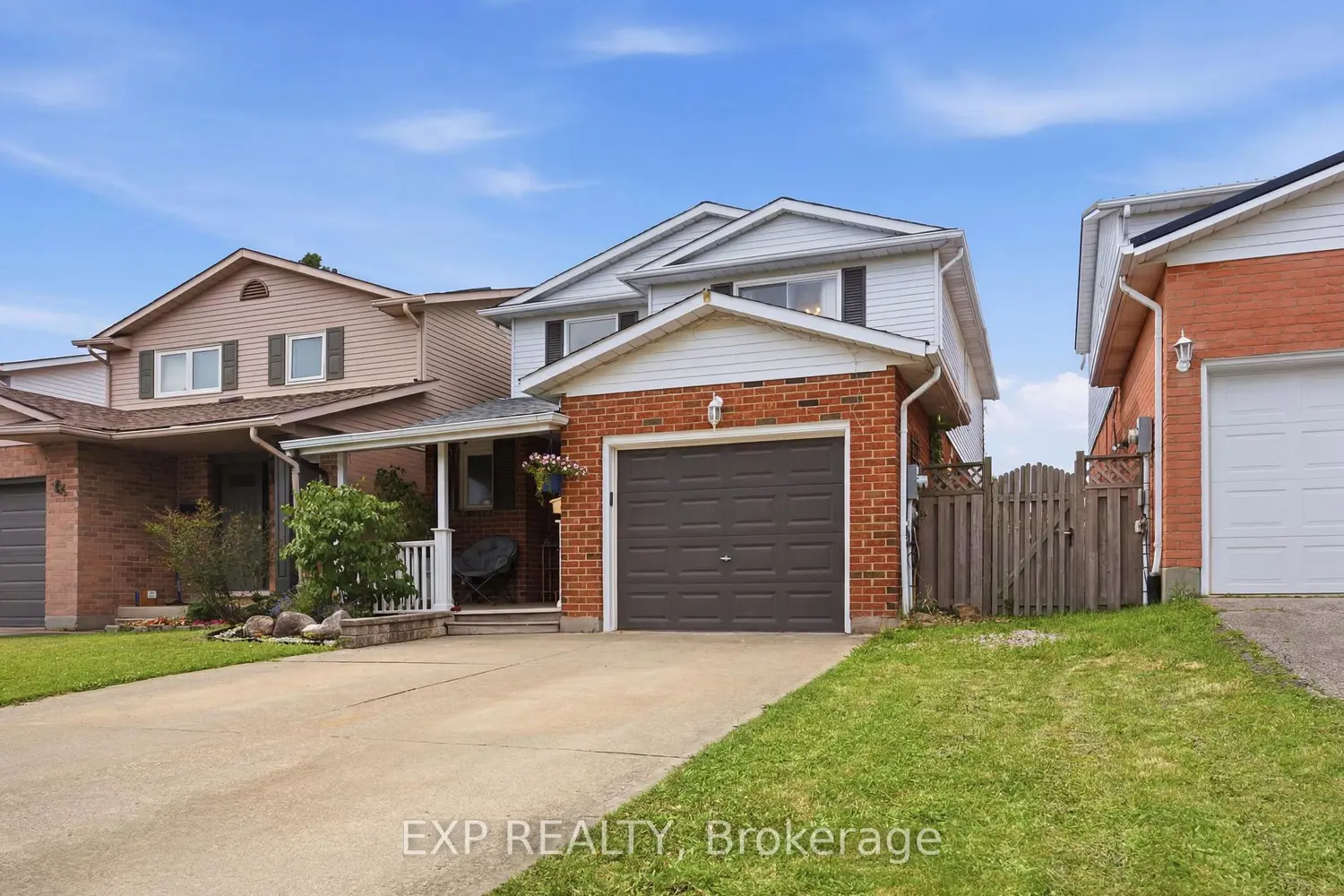 86 Baxter Crescent photo 2