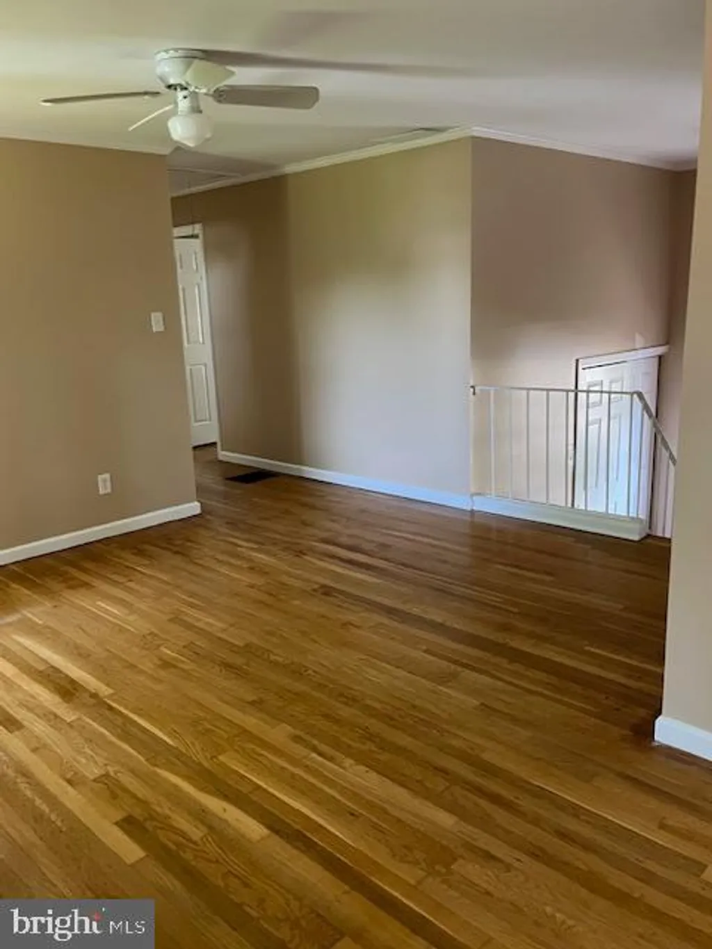 51 Queens Way, Newark, DE 19713 photo 3