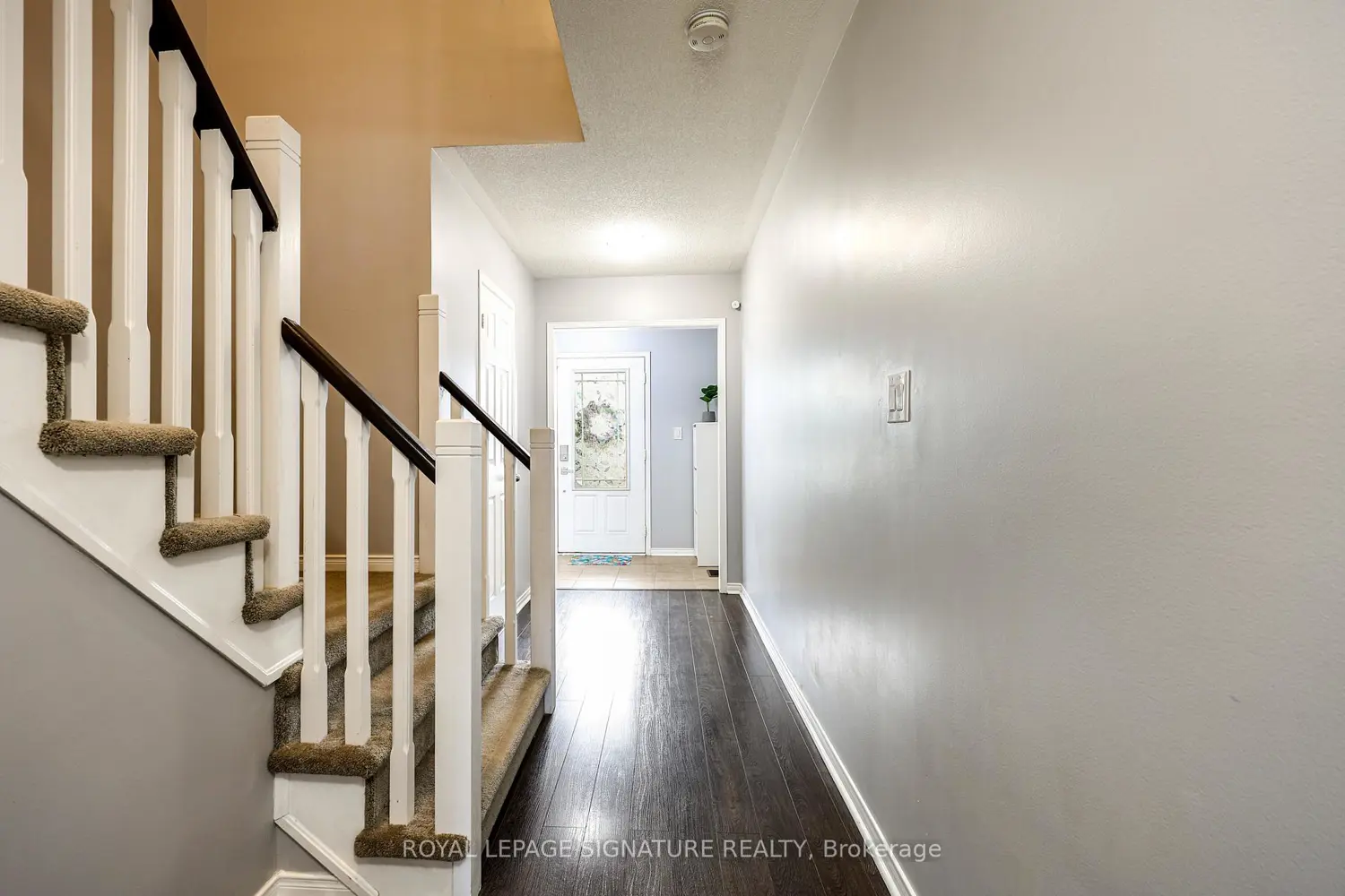 98 Orr Drive photo 2