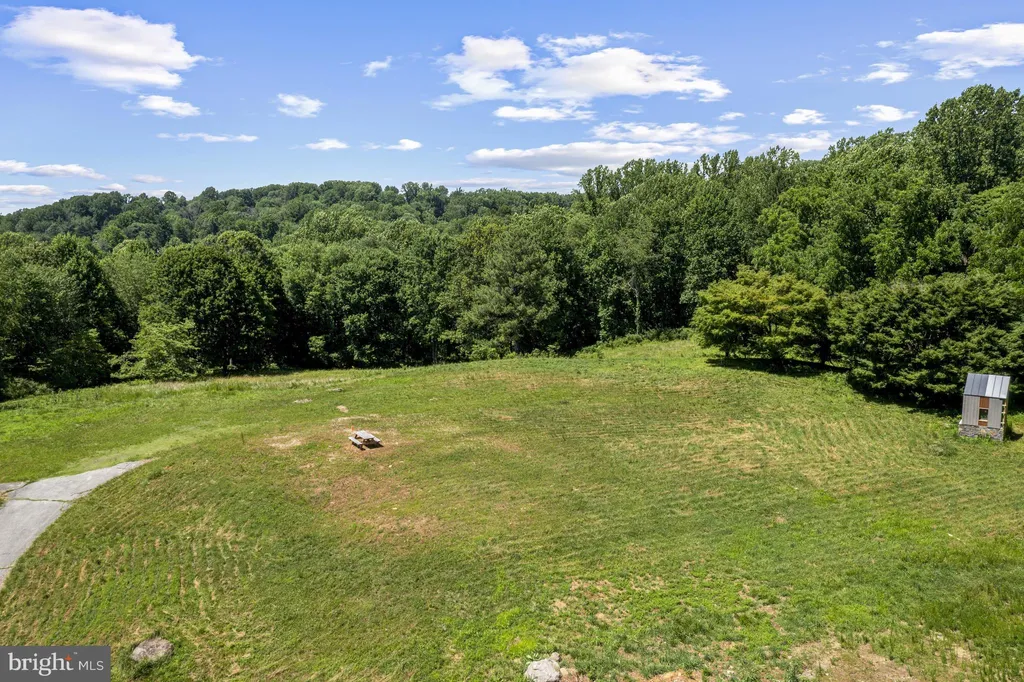 1601 Hillside Mill Road, Greenville, DE 19807