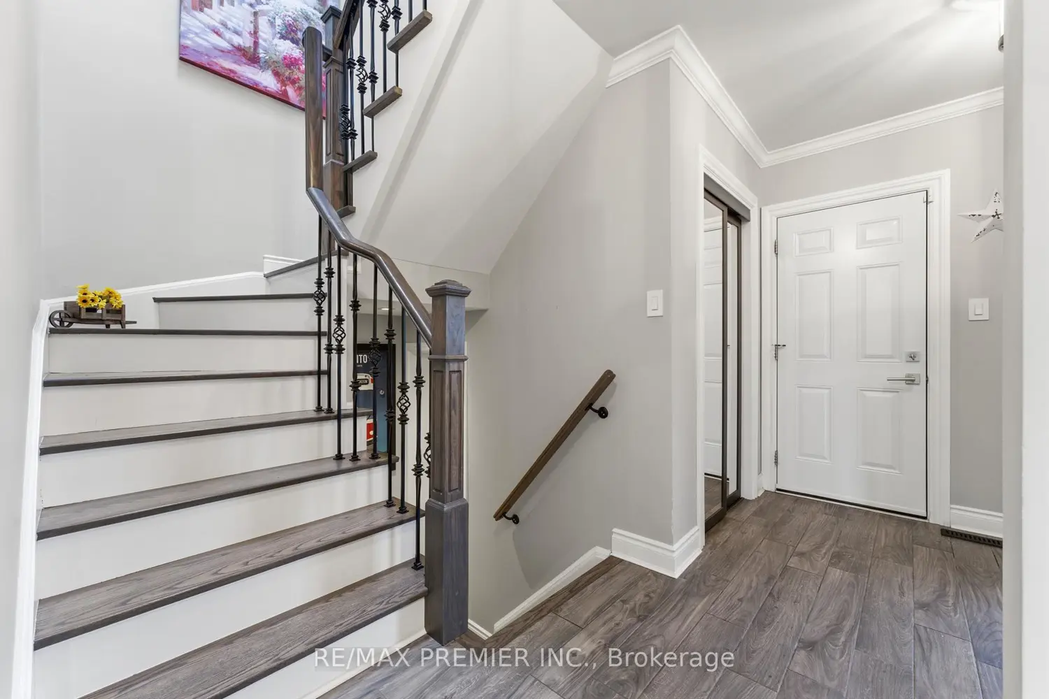 37 Princeton Gate photo 2