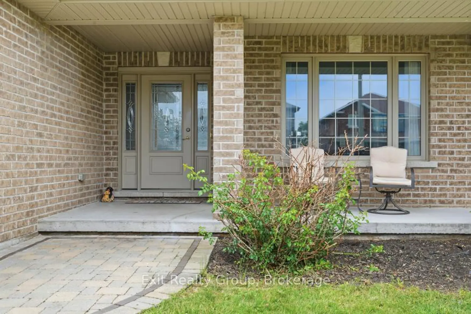 29 Gale Crescent photo 3