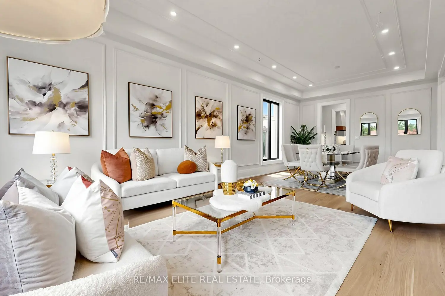 160 Lawrence Avenue photo 3
