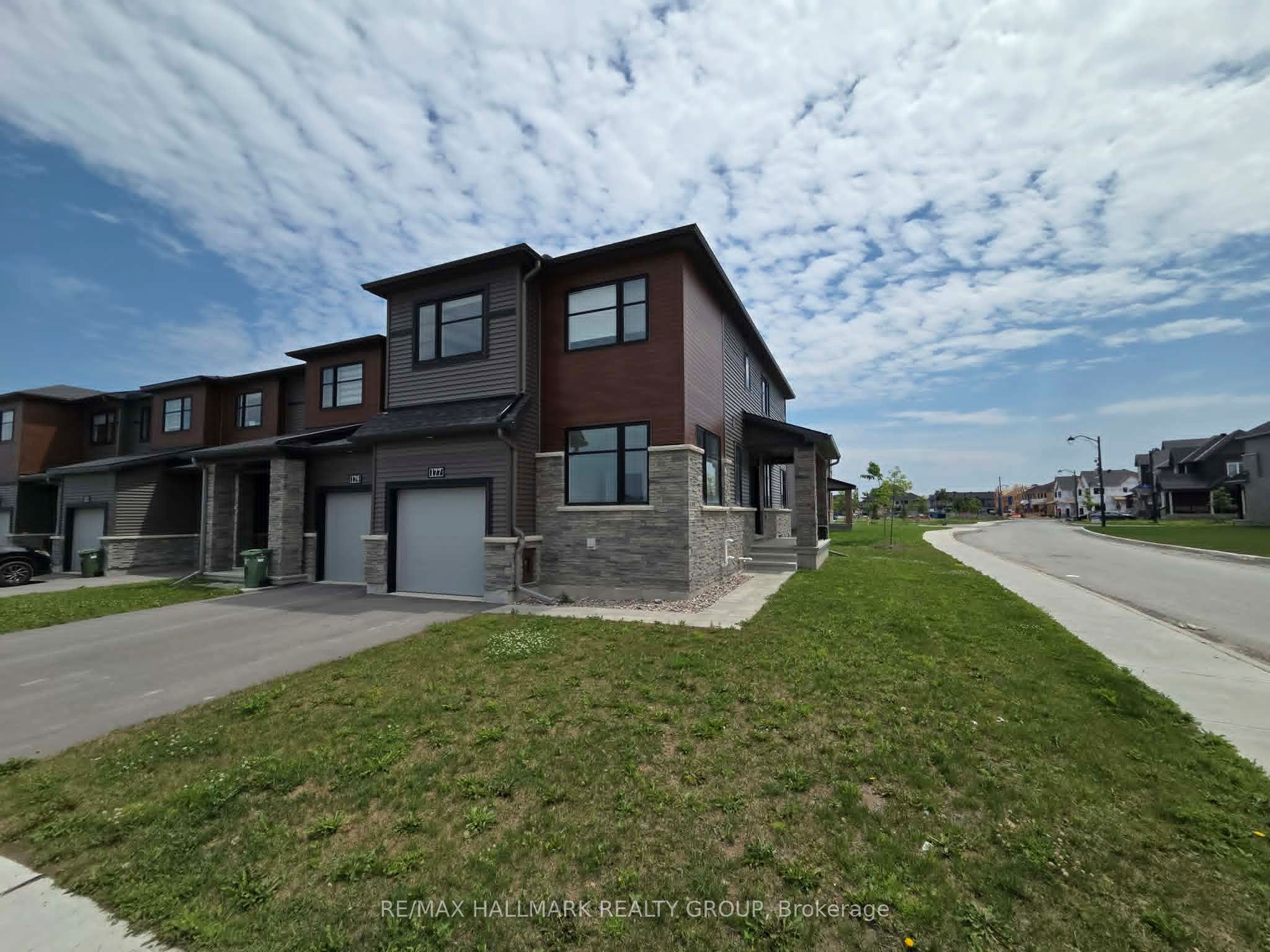 177 Invention Boulevard, Ottawa, ON, K2W 0M1
