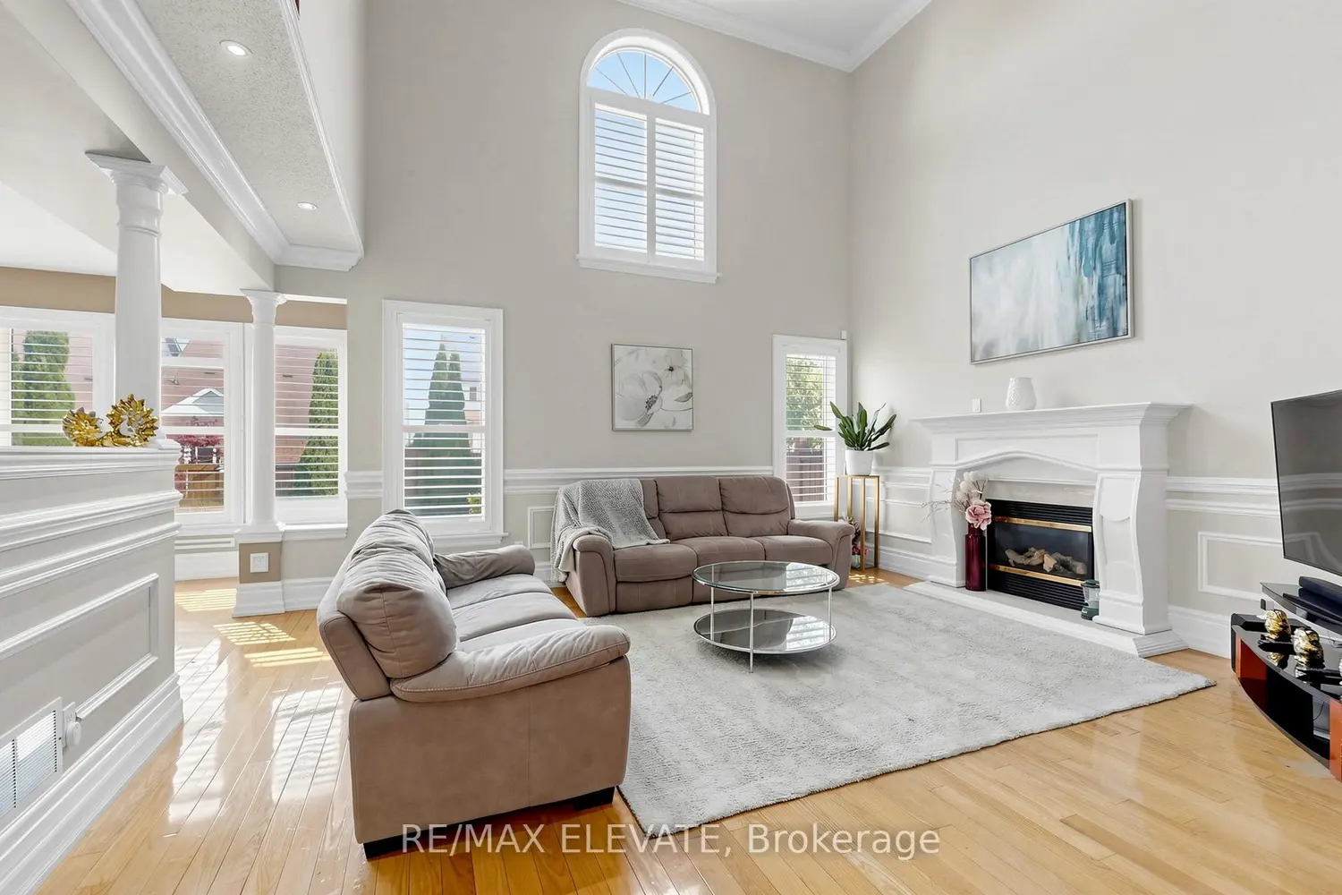 11 Joshua Boulevard photo 4