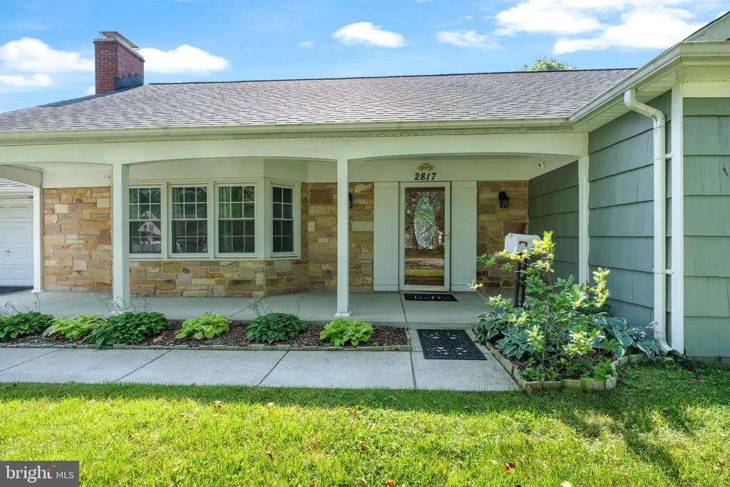2817 Stonybrook Drive, Bowie, MD 20715 photo 4