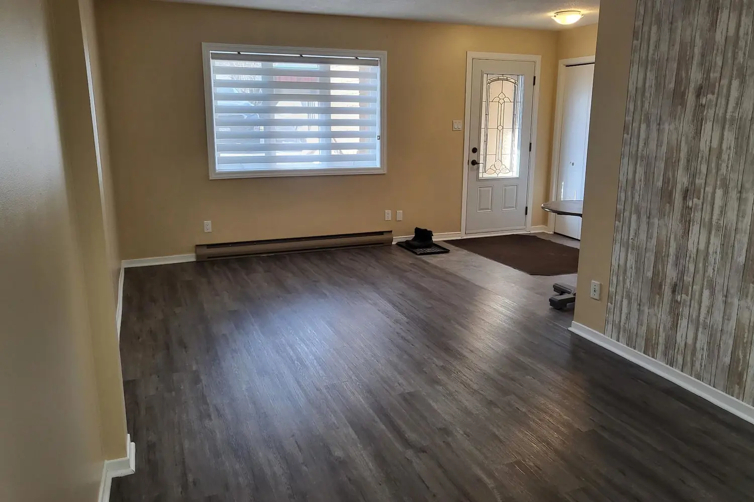 641 Spence Avenue photo 3