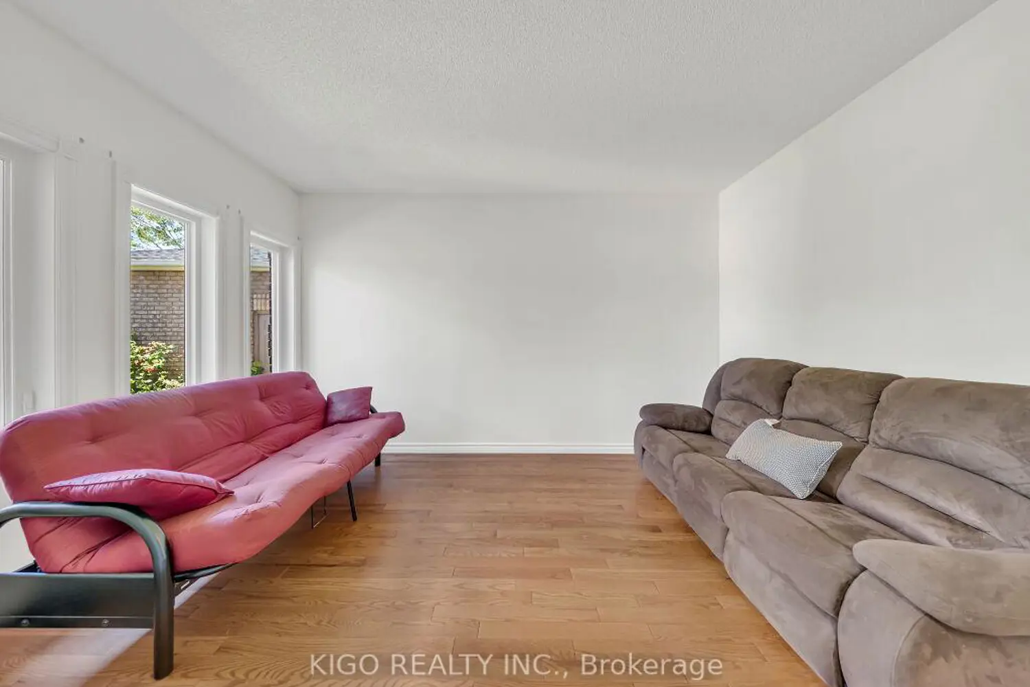 479 Saginaw Parkway photo 3