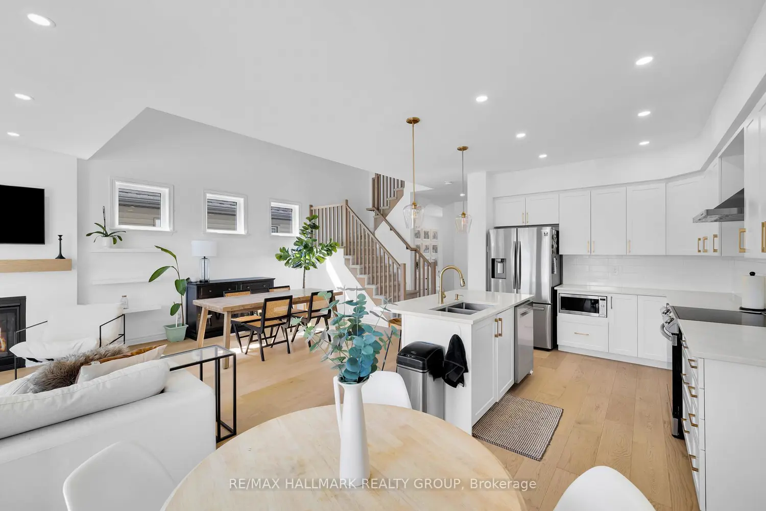112 Crevasse Road photo 5