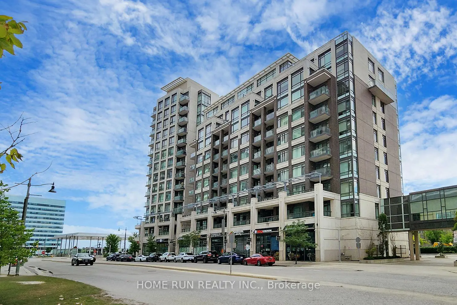8110 Birchmount Road 902E photo 2