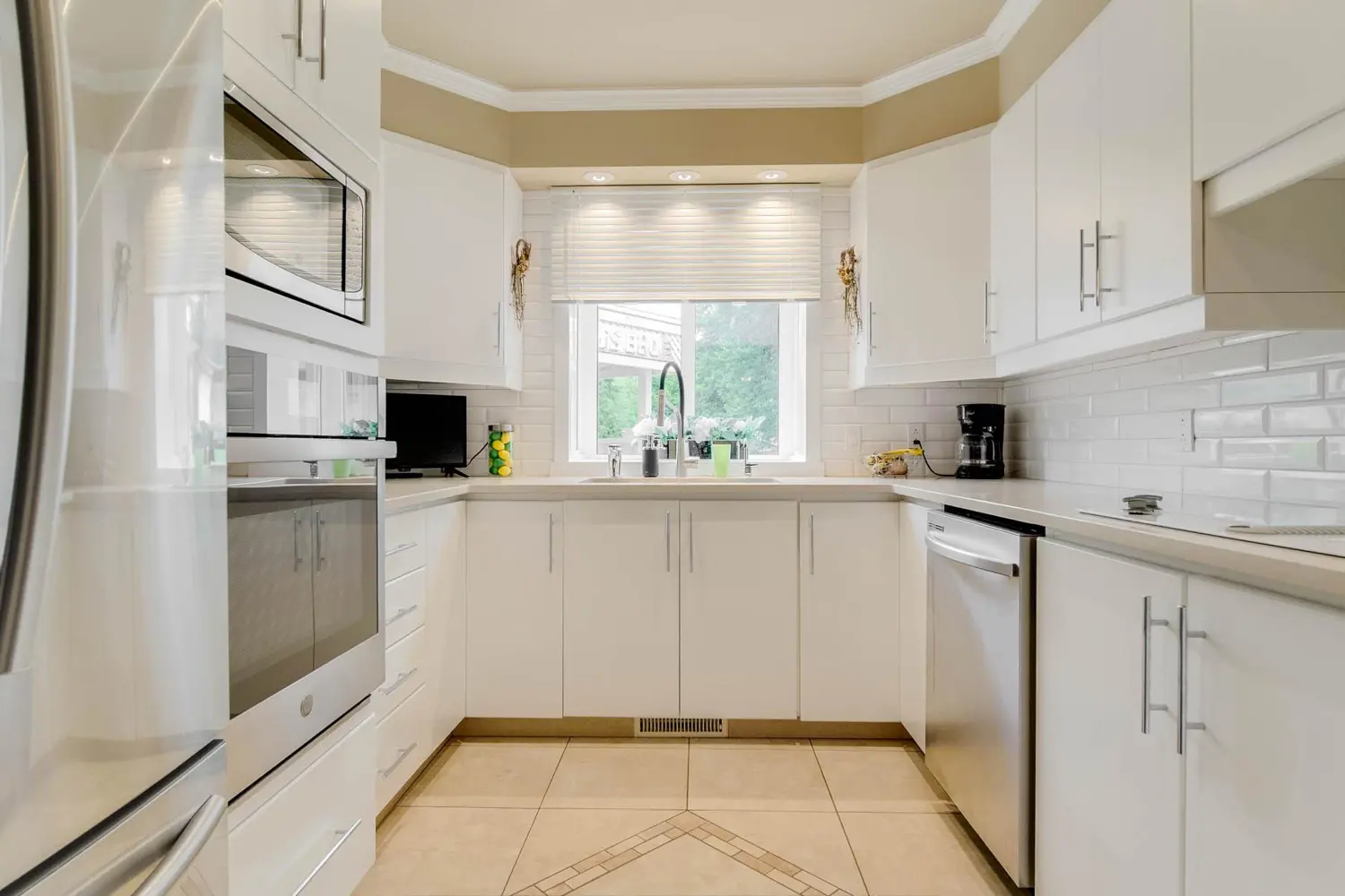 21050 Juniper Avenue photo 3