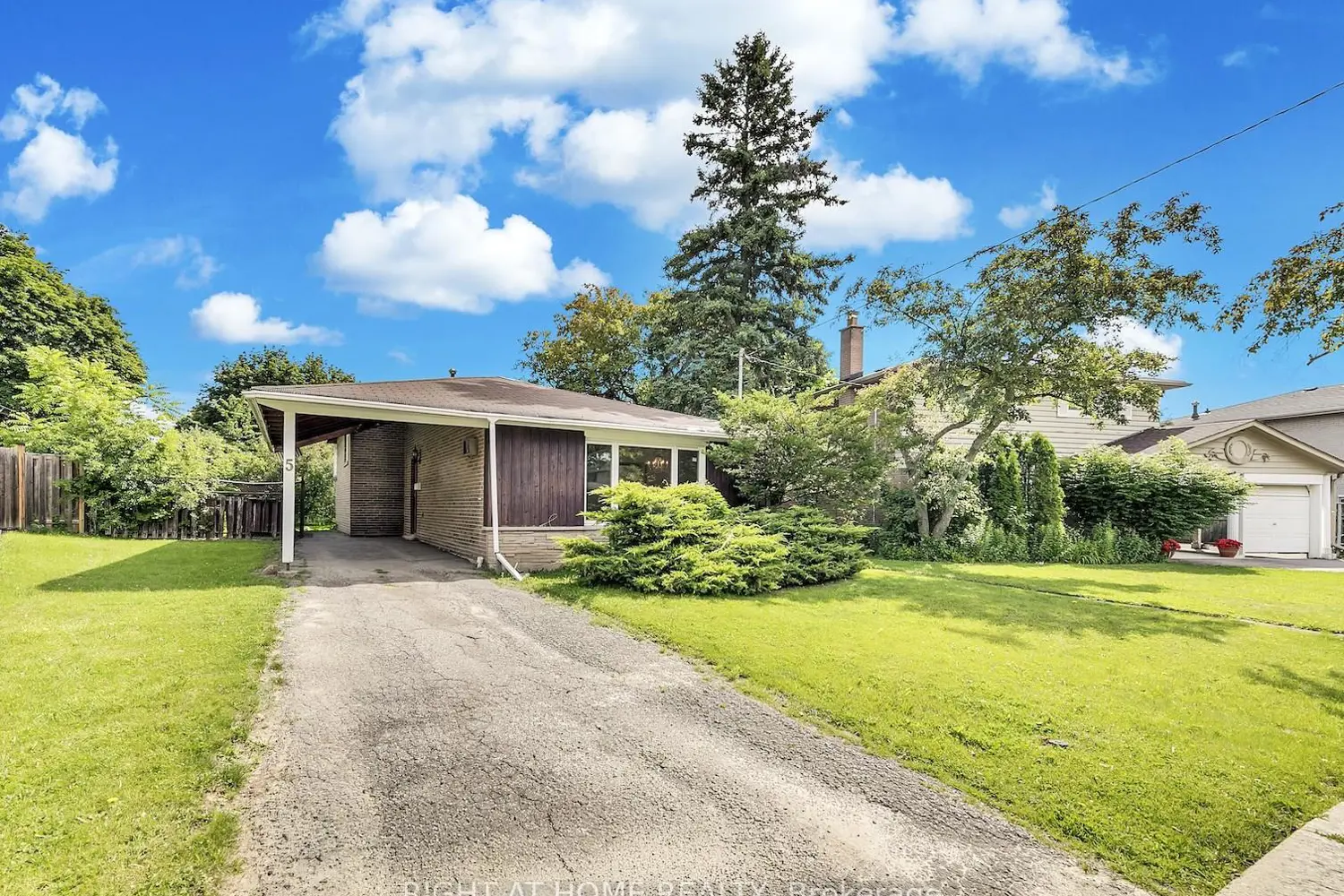 5 Clareville Crescent photo 4