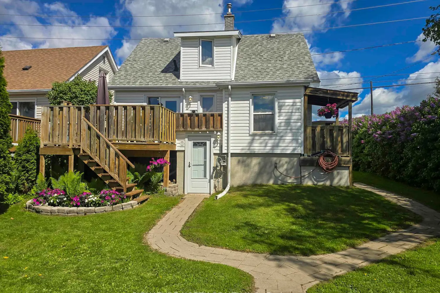 505 Oliver Road photo 4