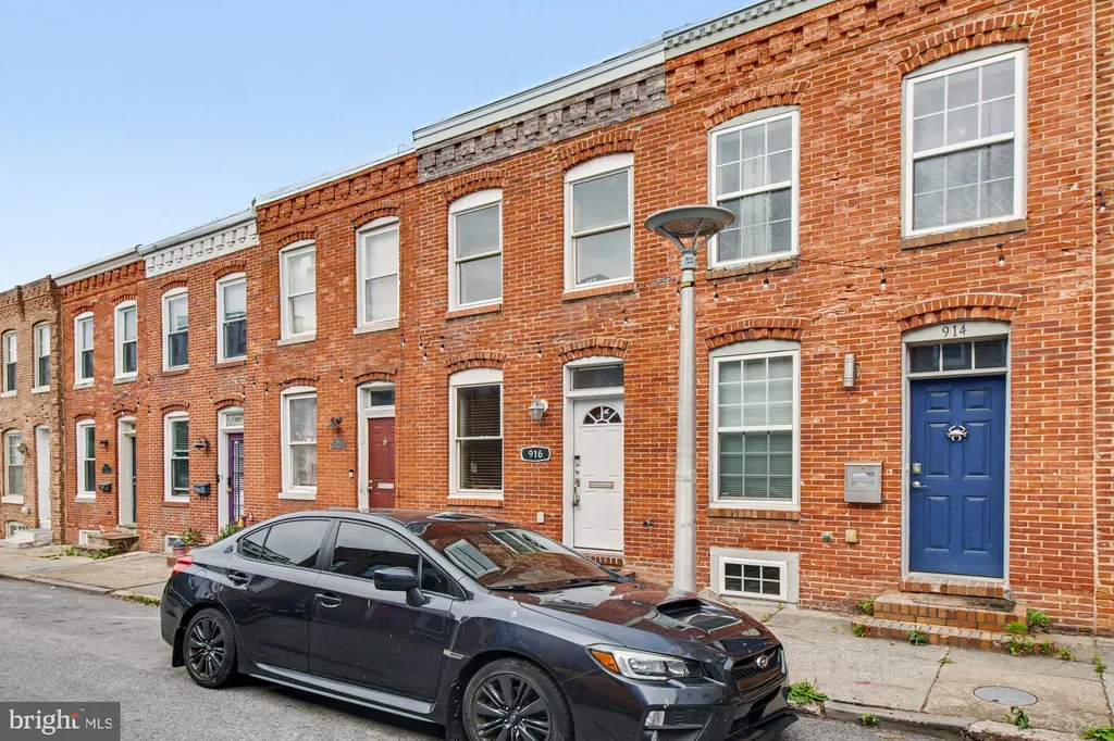 916 S Curley Street, Baltimore, MD 21224