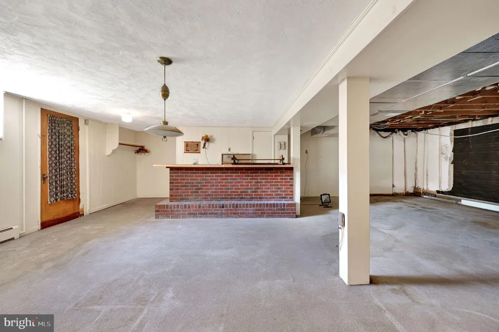 38 Tina Drive, Dover, DE 19901