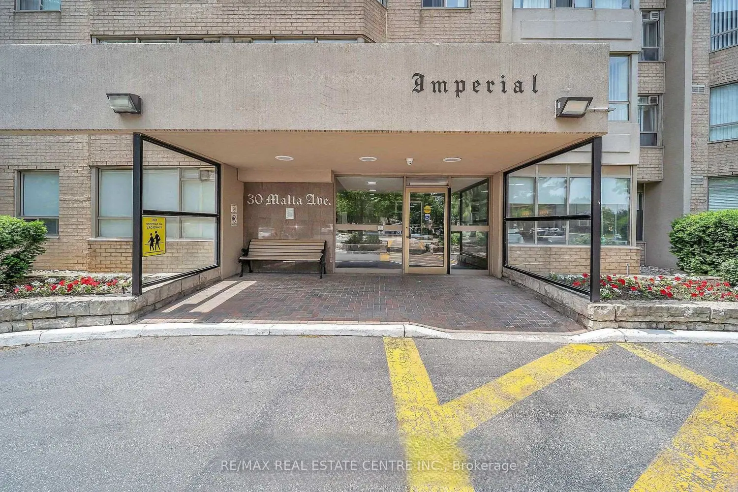 30 Malta Avenue 802 photo 4