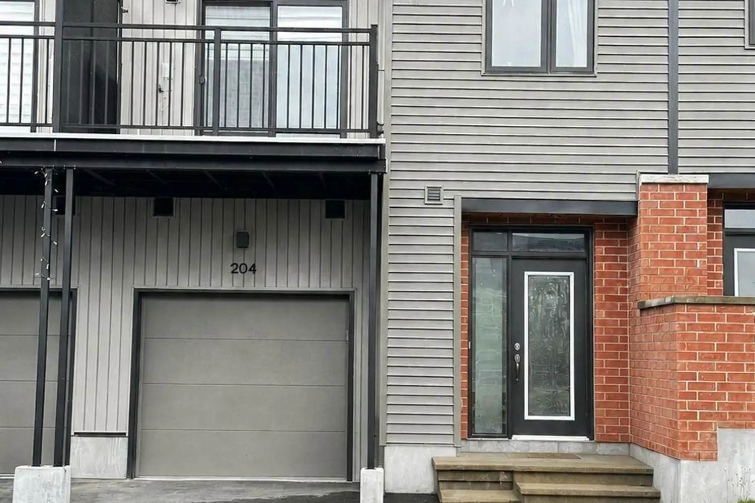 204 Tussock Private