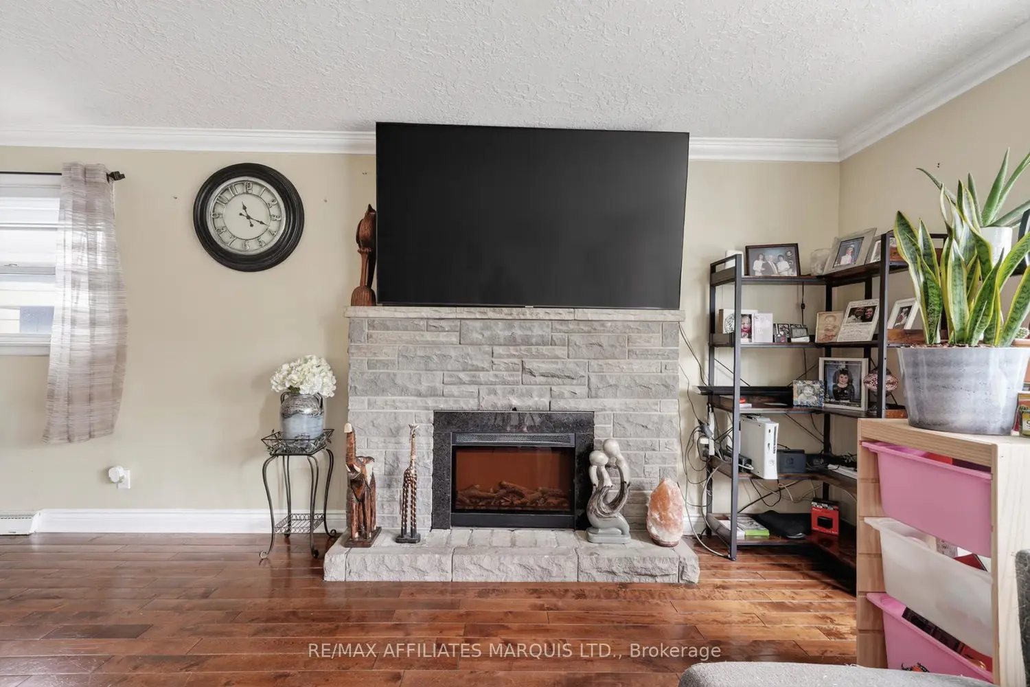 19 Dunbar Avenue photo 4
