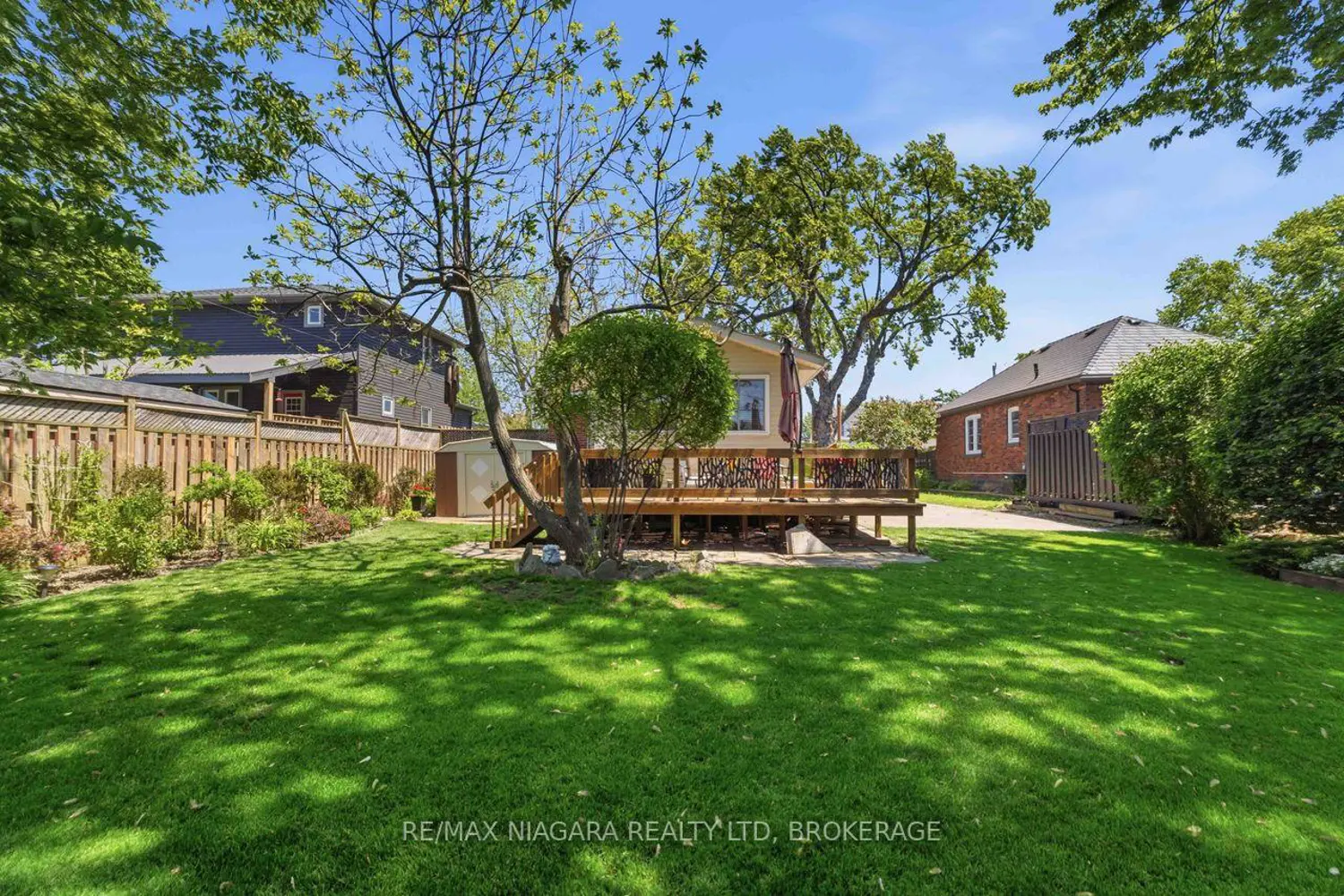 86 Clare Avenue photo 2