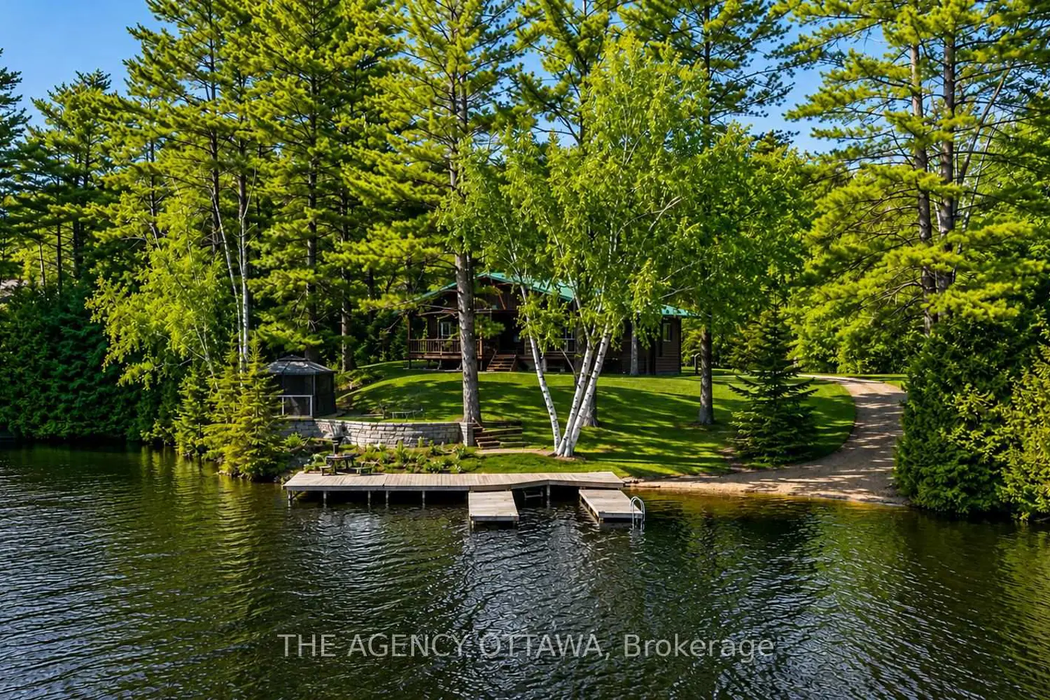 1137 Markinspa Lane photo 4