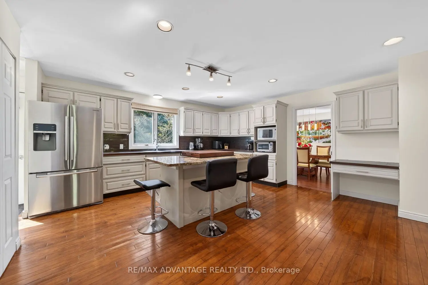 44 Northcrest Drive photo 4