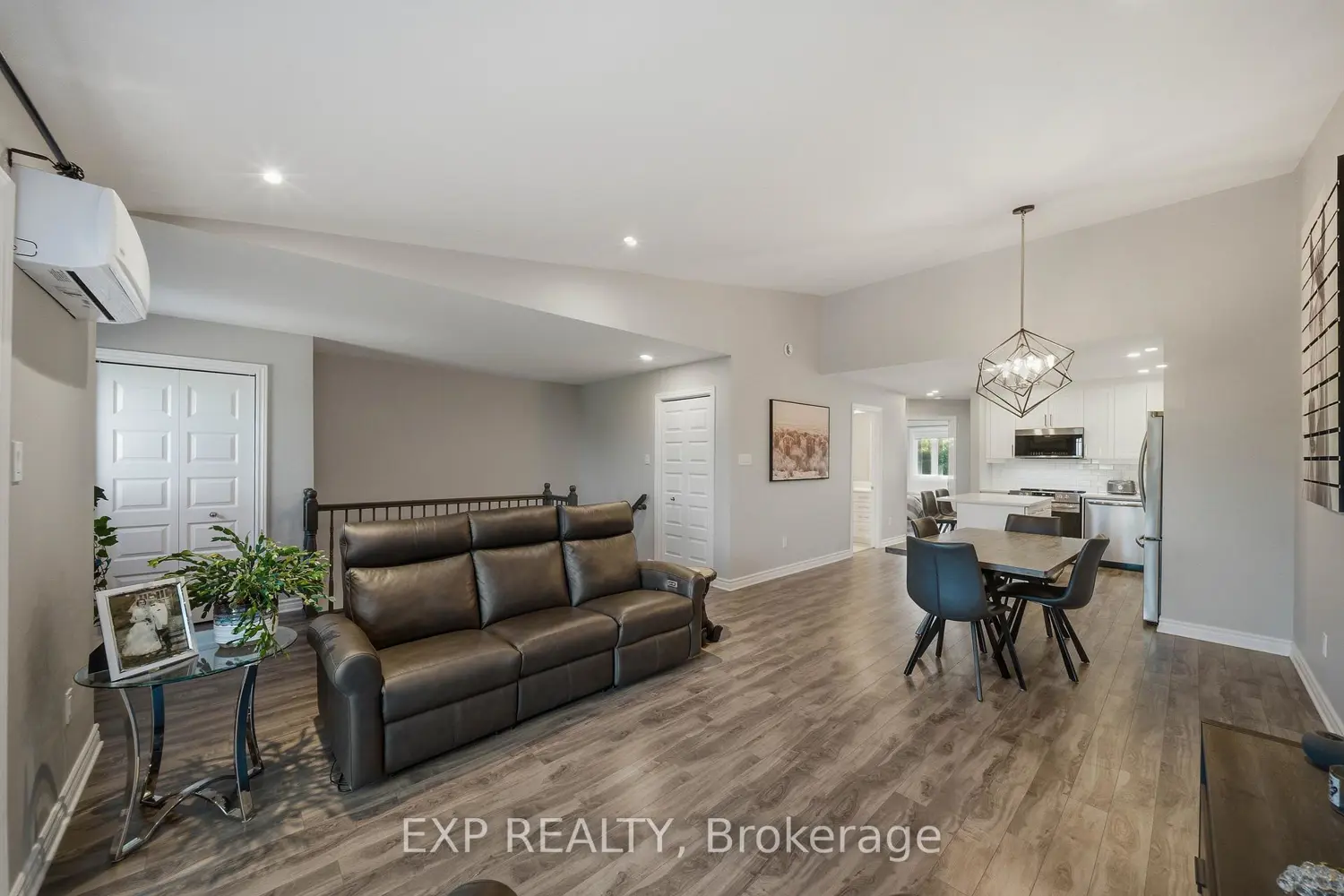 225 Spence Avenue 203 photo 5