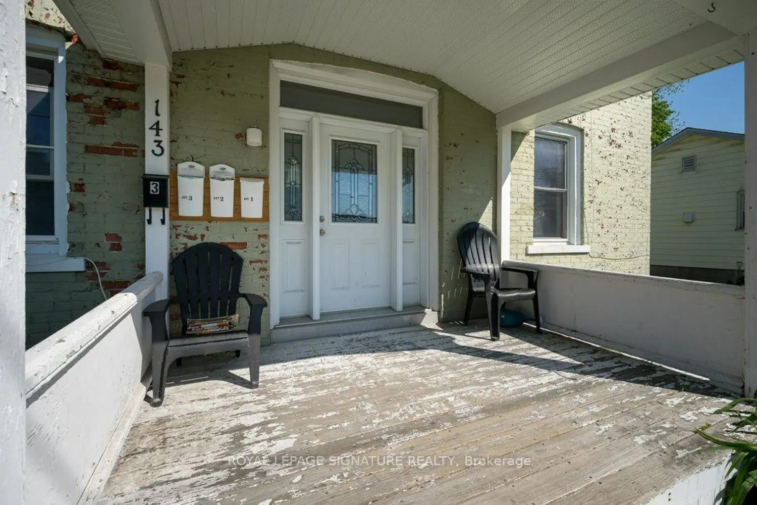 143 Dundas Street photo 2