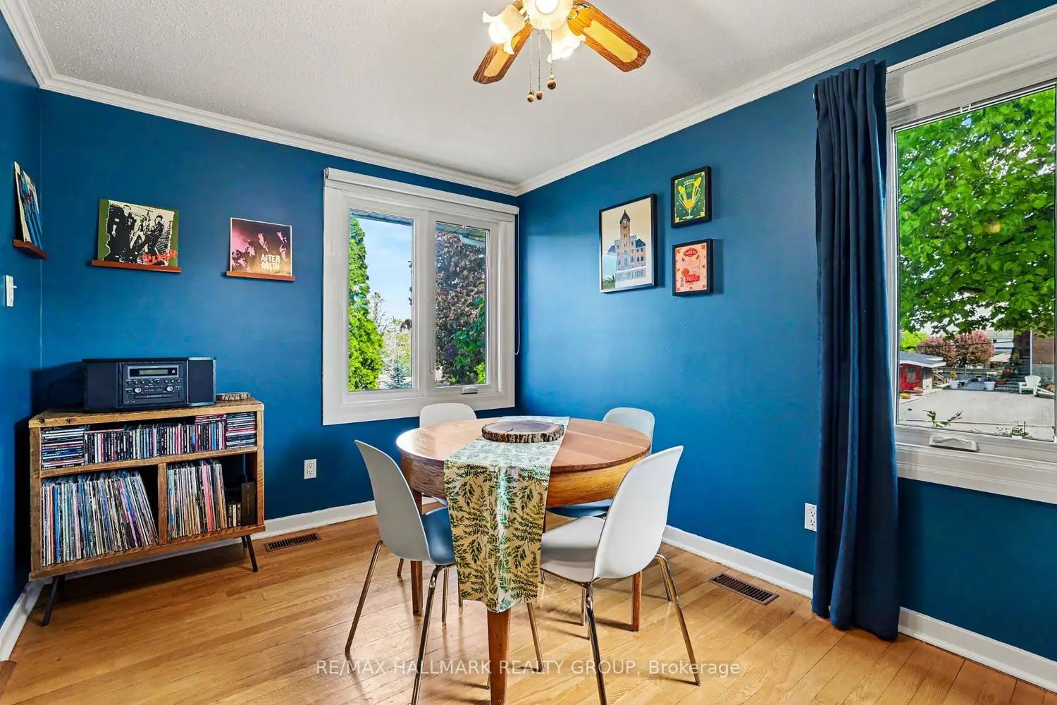 33 Newbury Avenue photo 2