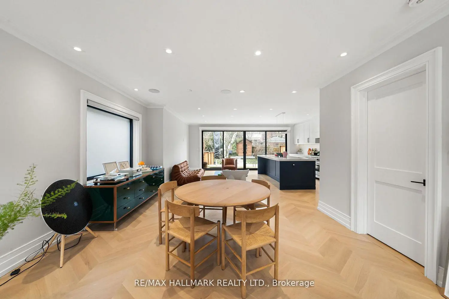 26 Carey Road photo 2