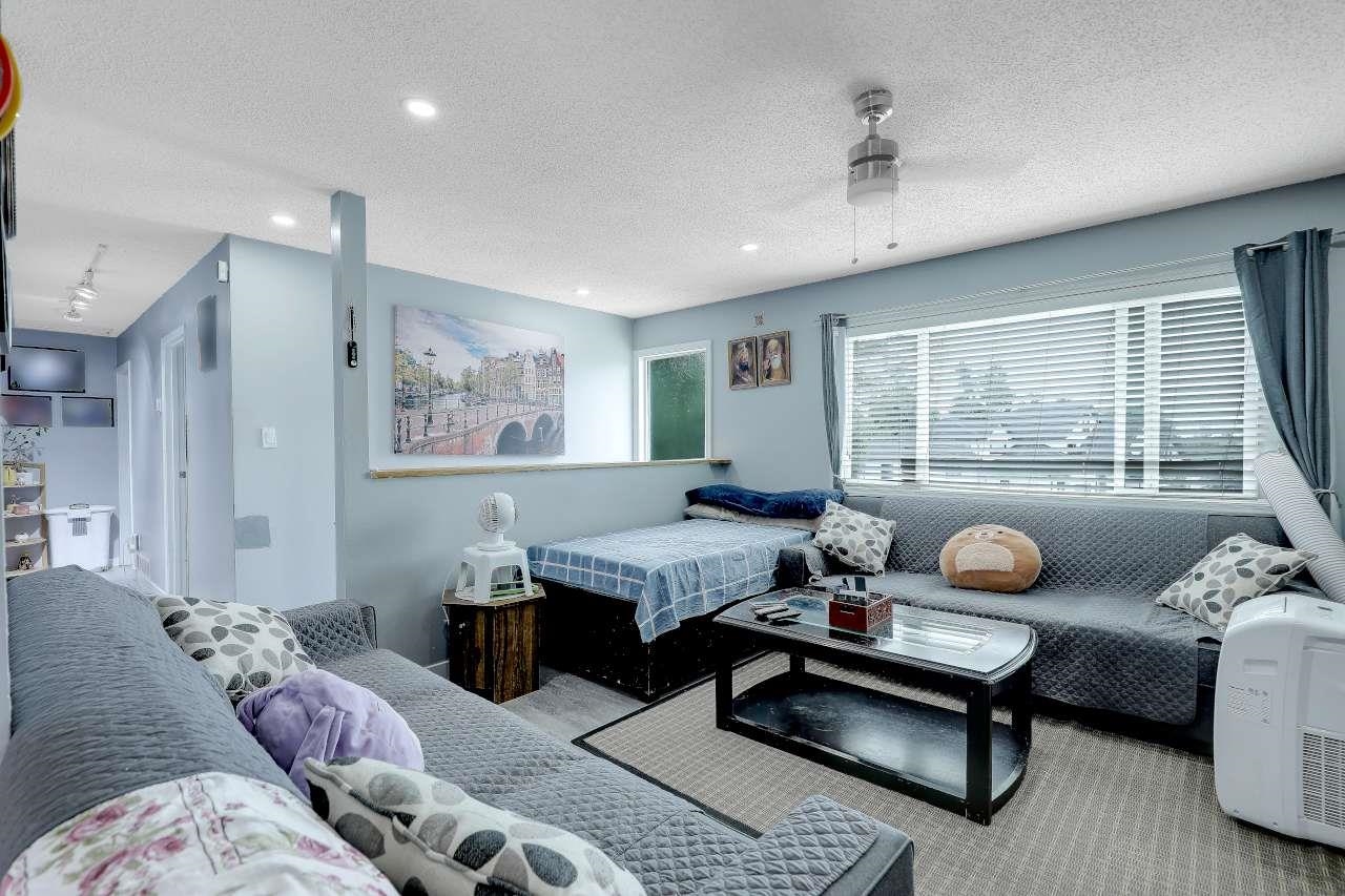 15033 Ashby Place, Surrey, BC, V3S 5G2 photo 3