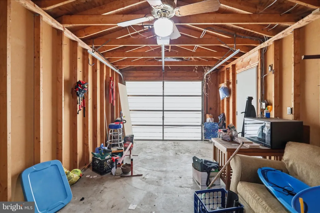 105 S Artizan Street, Williamsport, MD 21795