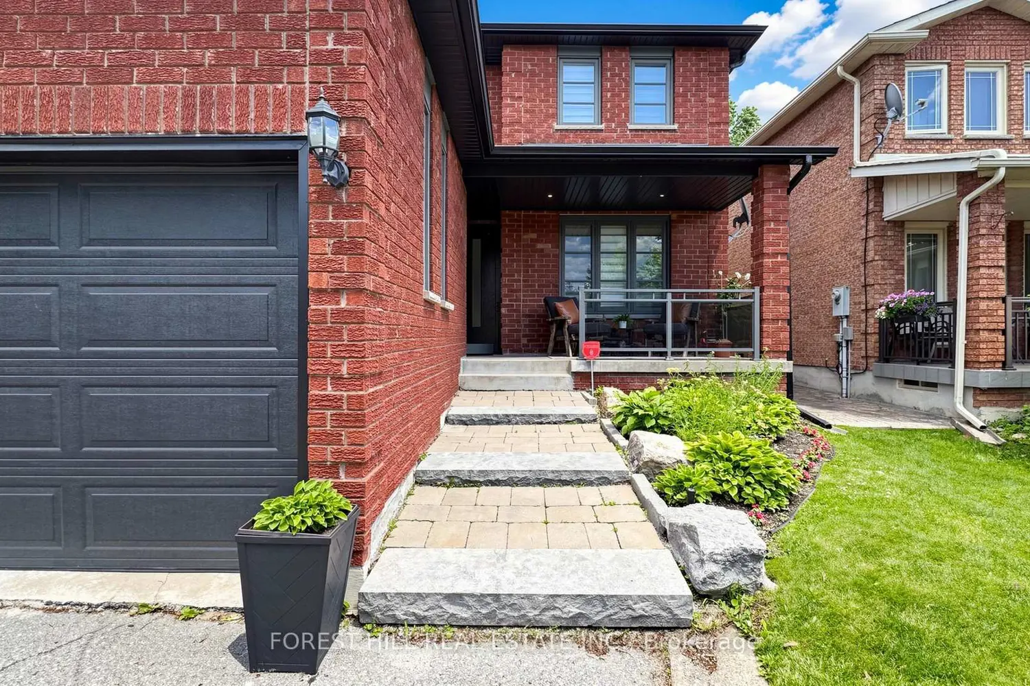 19 Romano Crescent photo 4