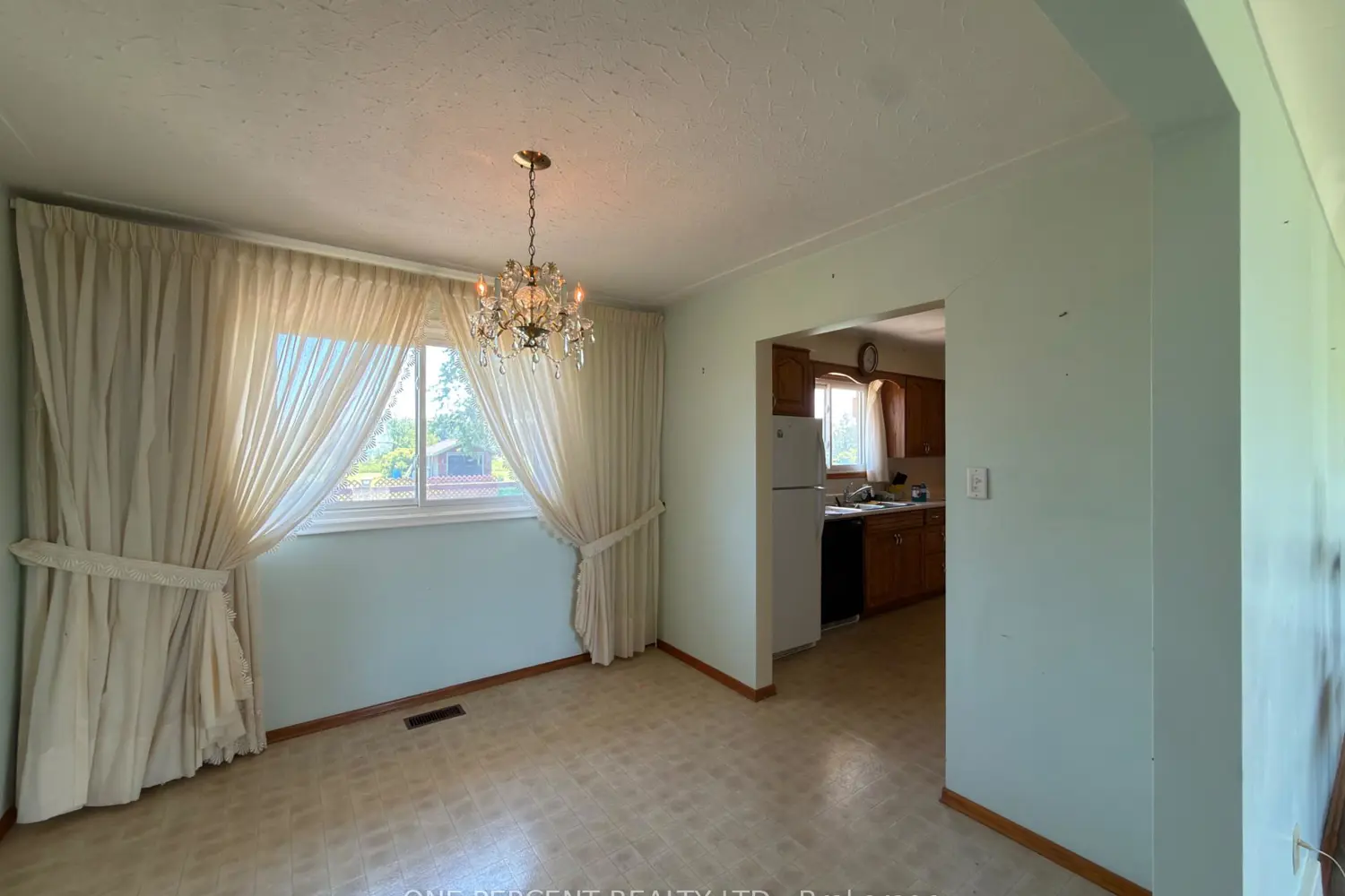 207 Mountain Road photo 4