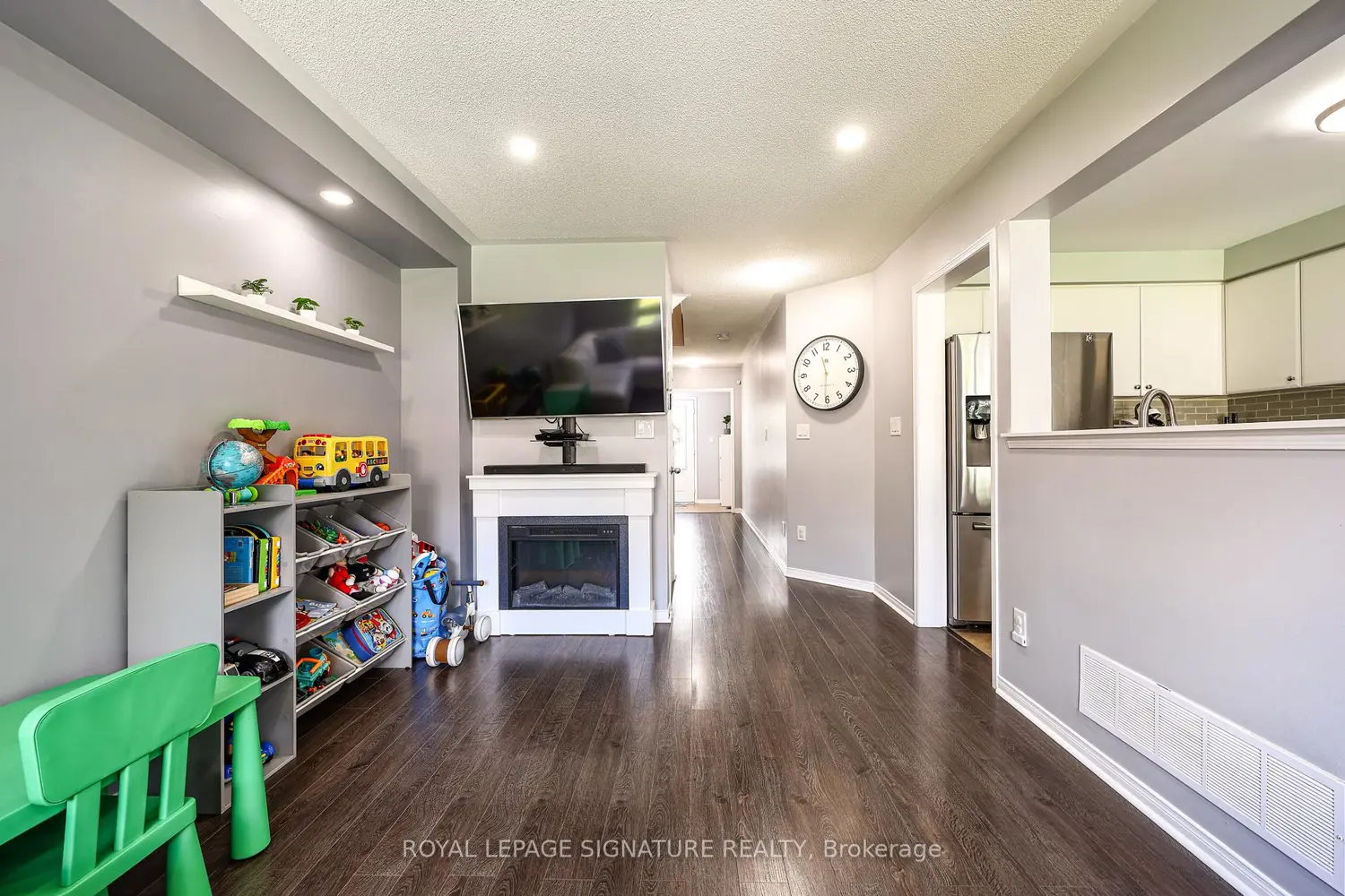 98 Orr Drive photo 5