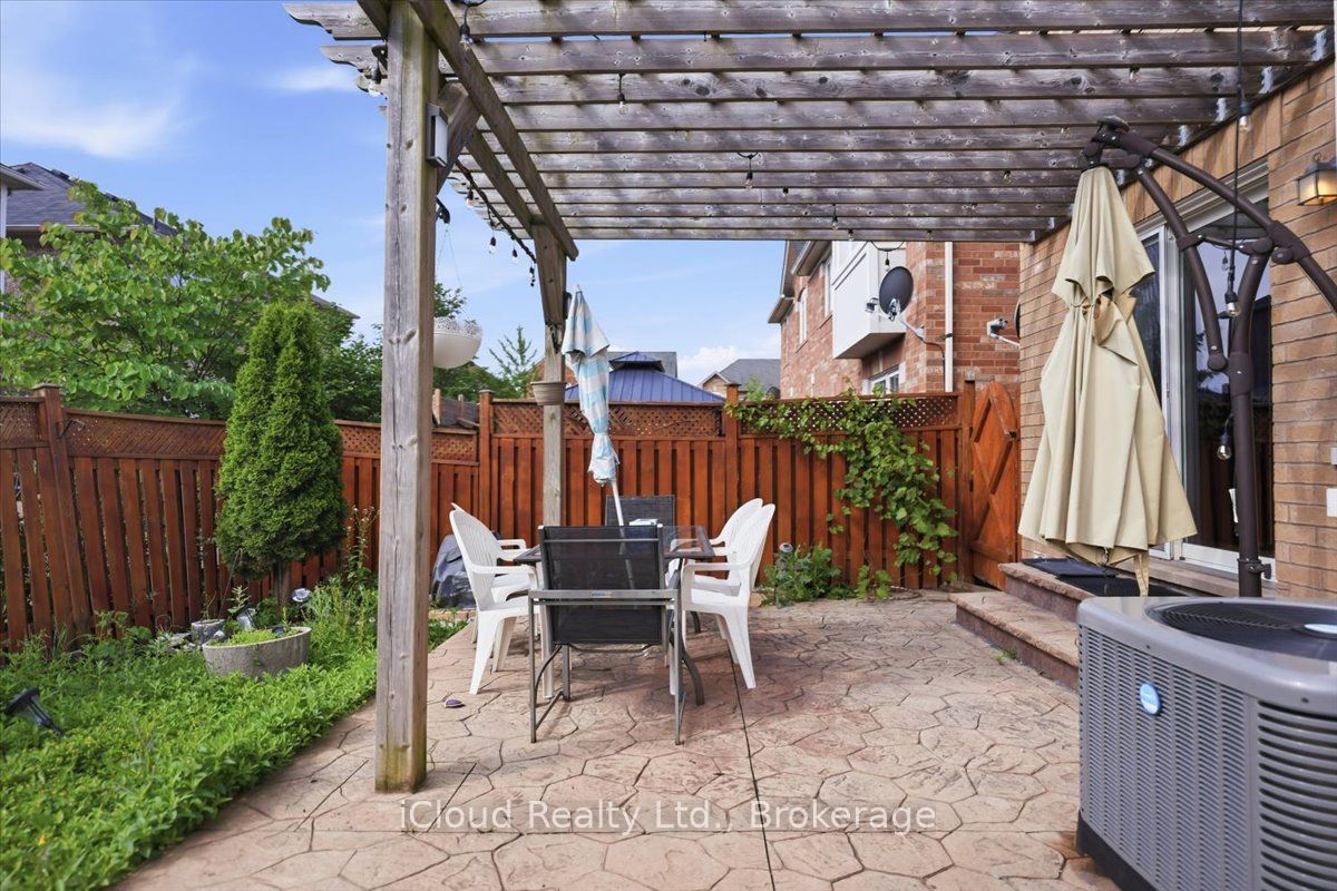 270 Whetham Heights, Milton, ON, L9T 0N7 photo 5