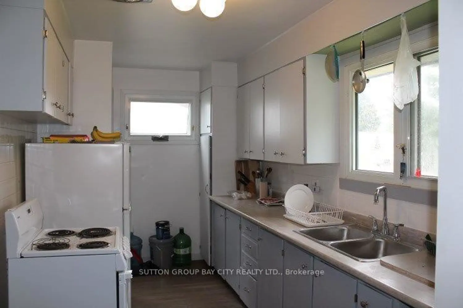 2804 Churchill Drive photo 3