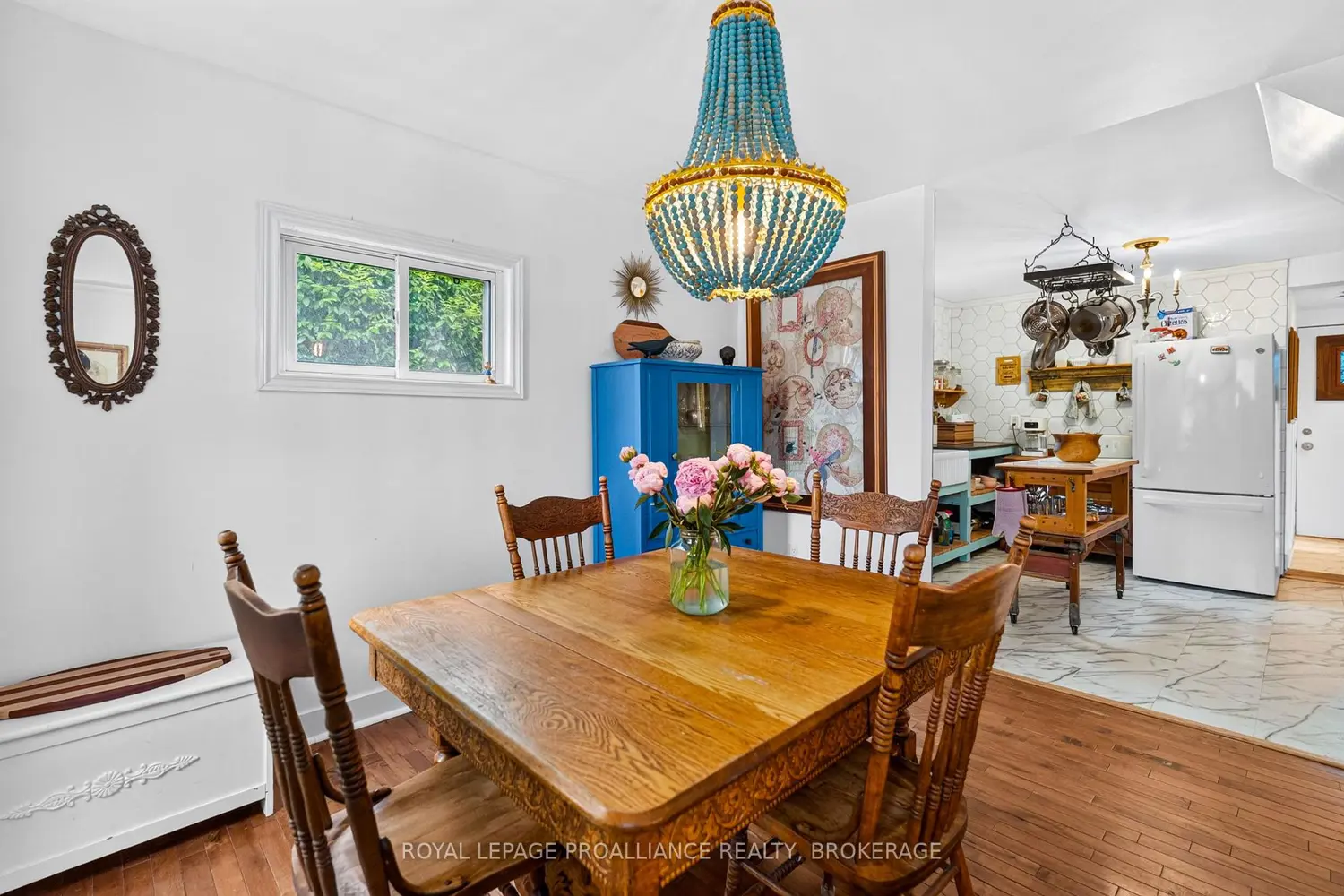 356 Elliott Avenue photo 3