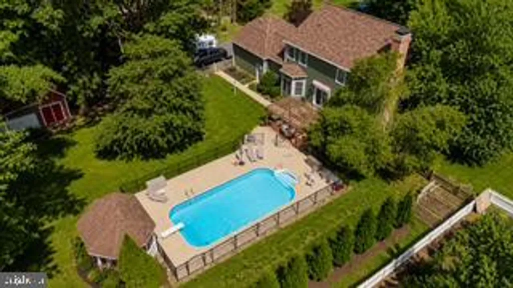 120 N Lexington Drive, Felton, DE 19943